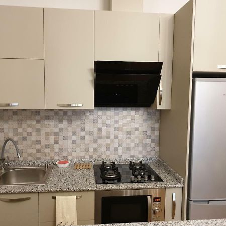 The Starry Night Apartment Батуми Экстерьер фото